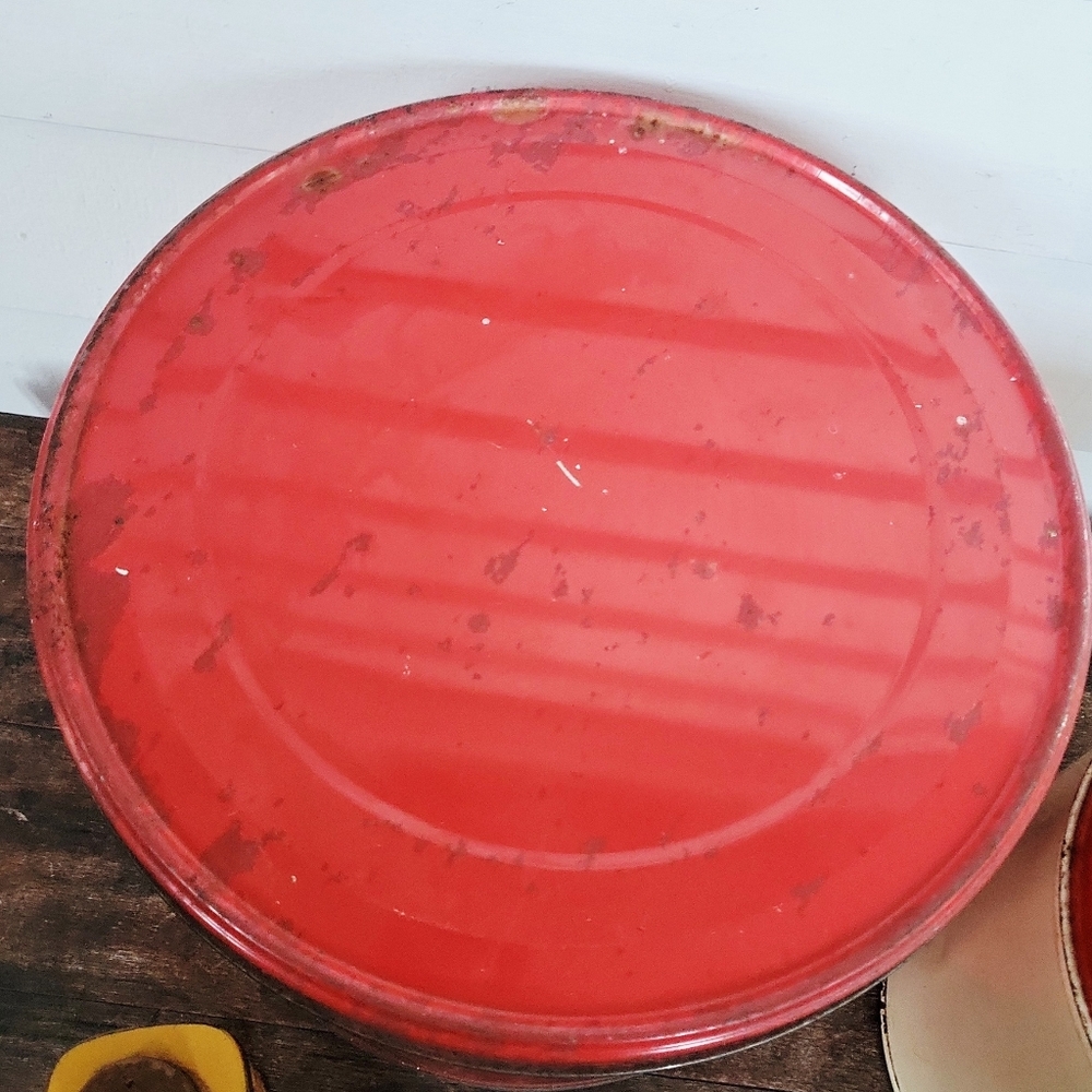 Vintage Cottagecore Shabby Chic Red Floral Tin Collection Set Of 4 - Picture 8 of 14